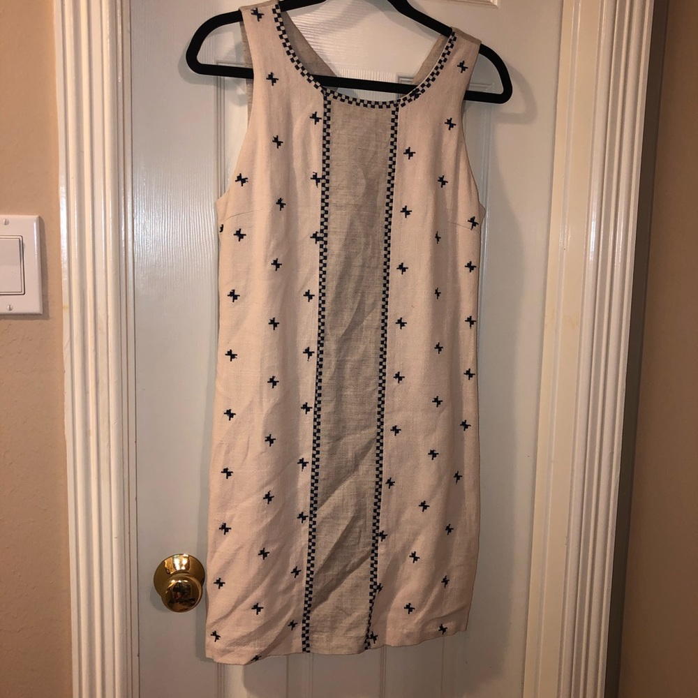 NWOT LINEN DRESS